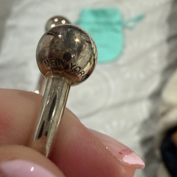 Tiffany & Co. RARE Hardware bangle - Picture 3 of 8